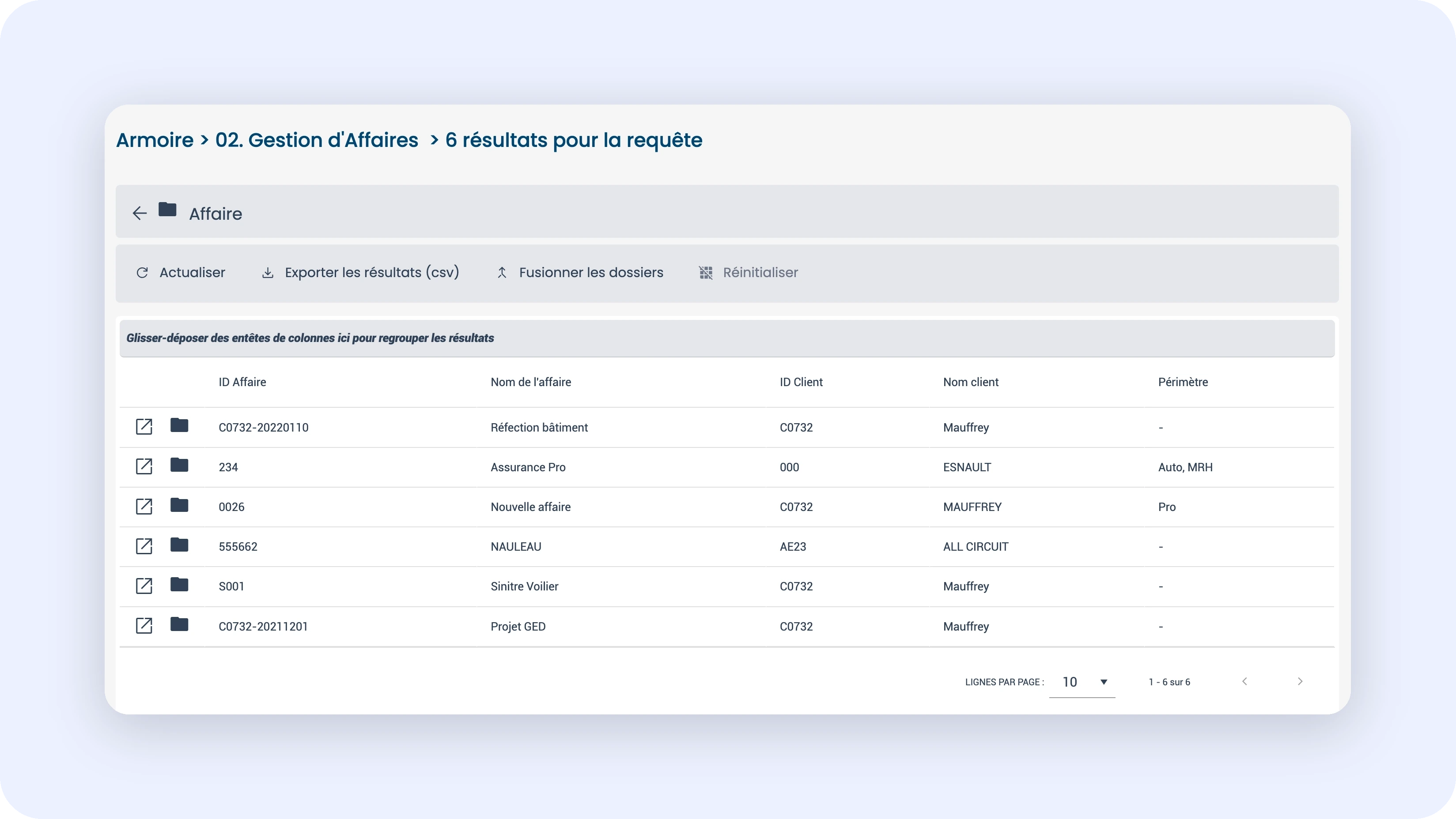 Capture d'une armoire ouverte avec la liste de ses dossiers